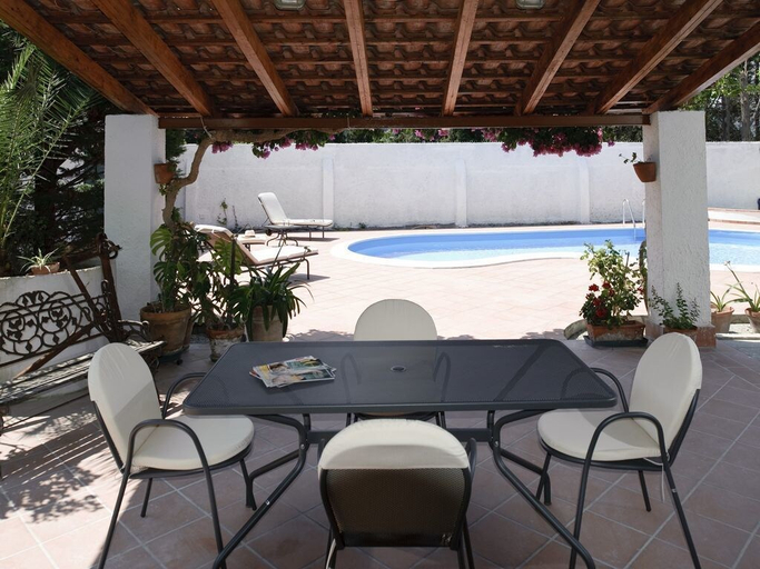 Terrace/patio 3, Villa Verdemare, Messina