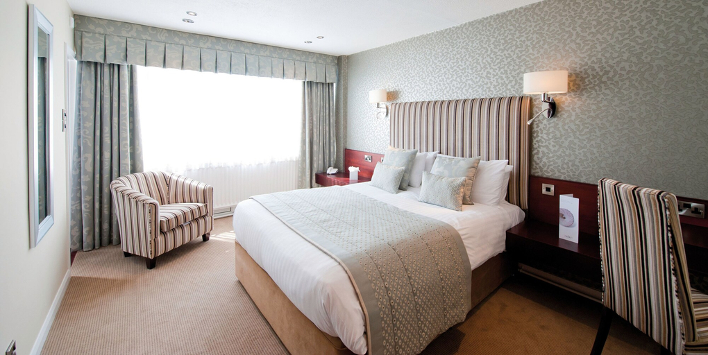 Bedroom 4, The Barnstaple Hotel, Devon