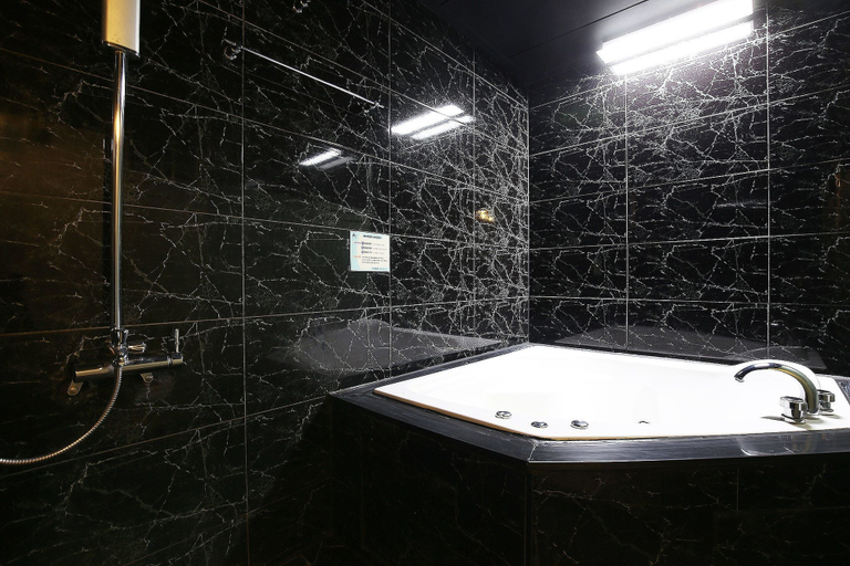 Bathroom 4, Rexhotel, Cheonan