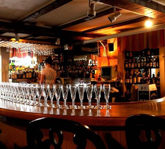 Food & Drinks 5, The Franconia Inn, Grafton