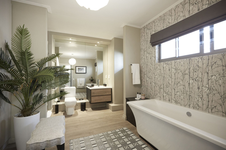 Bathroom 5, The Hyde All-Suite Hotel, City of Cape Town