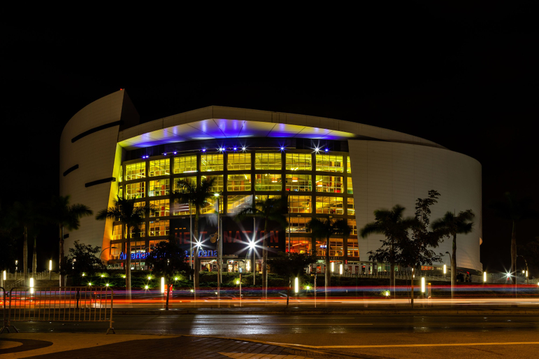 Exterior & Views 2, DoubleTree by Hilton Grand Hotel Biscayne Bay, Miami-Dade
