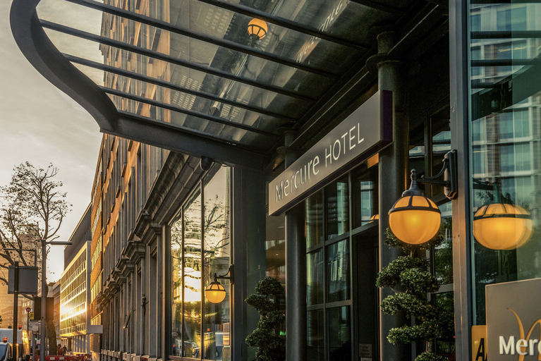 Exterior & Views 2, Mercure London Bridge, London