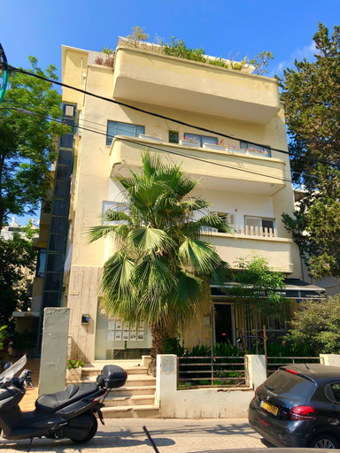 Exterior & Views, Gordon Beach 2 BR 3rd floor elevator