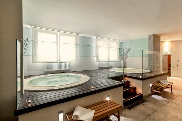 Bathroom 5, Saturnia Tuscany Hotel, Grosseto