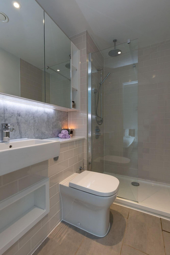 Bathroom 4, Deluxe Central London Apartments-Southwark, London