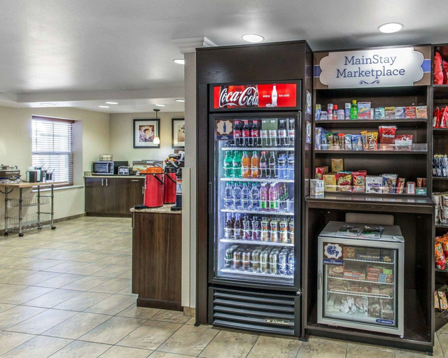 Food & Drinks 5, MainStay Suites Casper, Natrona