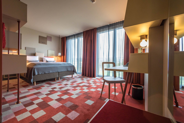 Bedroom 4, Hotel einsmehr, Augsburg