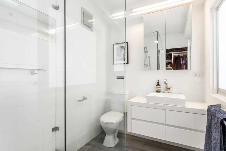 Bedroom 2, St Kilda Penthouse with Panaromic Bay and City View, Port Phillip - St Kilda