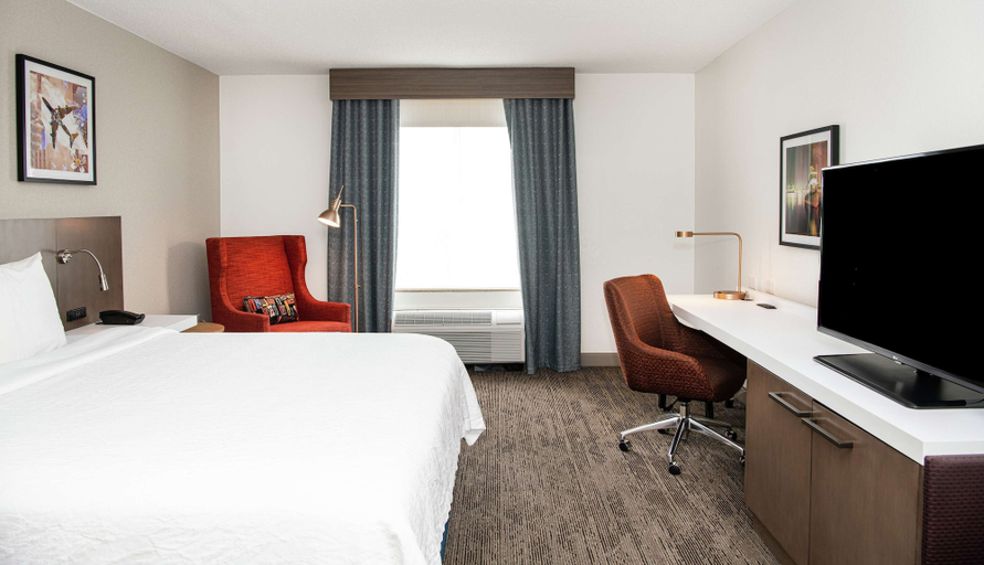 Bedroom 3, Hilton Garden Inn BWI Airport, Anne Arundel