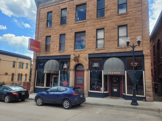 Exterior & Views 2, The Stampmill Victorian Suites, Lawrence