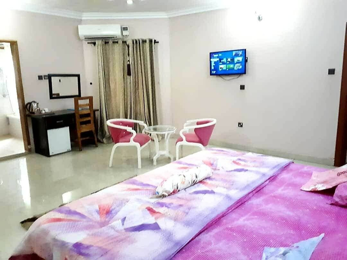 Bedroom 3, Nue Crest Hotel & Suites, Enugu East