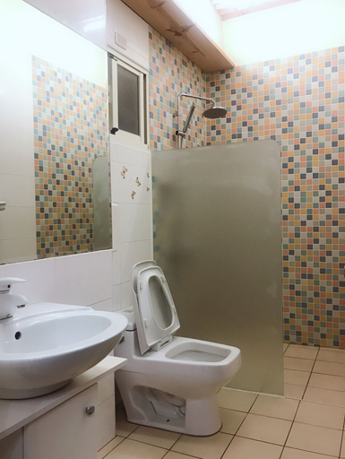 Bathroom 4, Magic Butterfly, Taitung