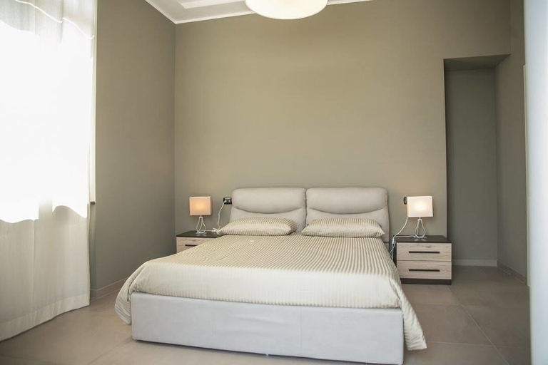 Bedroom 4, Al Tartarughino B&B, Napoli