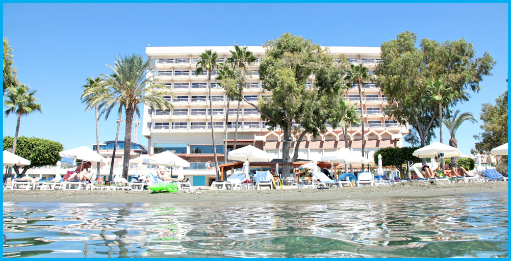 Exterior & Views 1, Poseidonia Beach Hotel