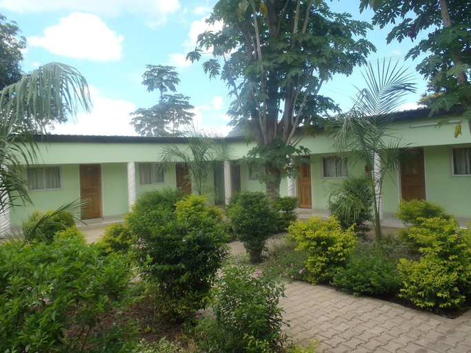 Exterior & Views 2, Richland Lodge, Livingstone