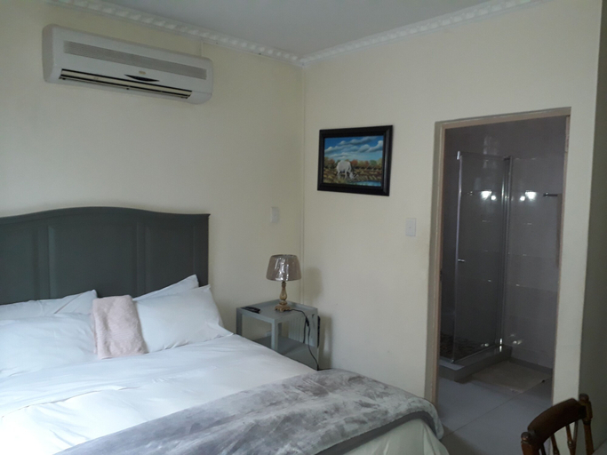 Bedroom 3, Cyrildene Lodge, City of Johannesburg