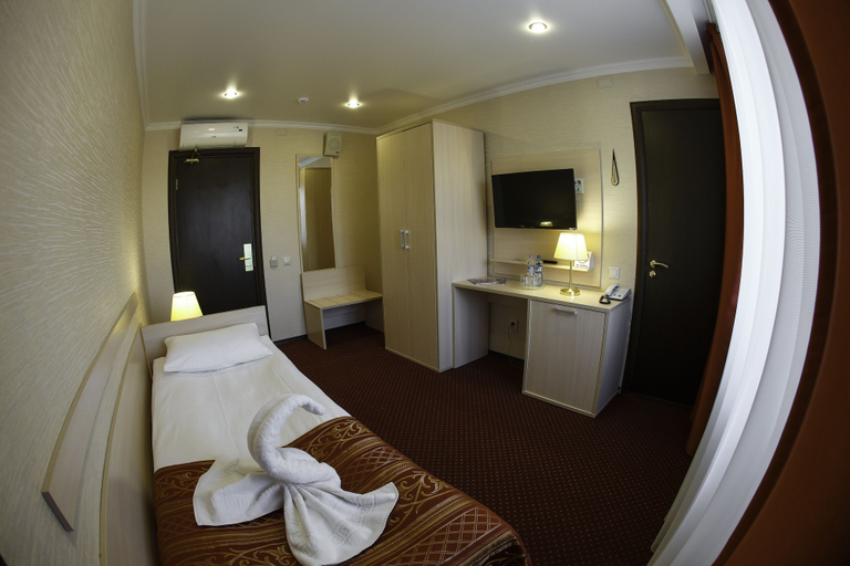 Bathroom 4, Desna Hotel, Bryansk