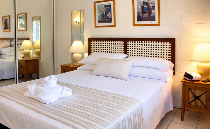 Bedroom 2, Clifton Sands Holiday Apartments, Cairns