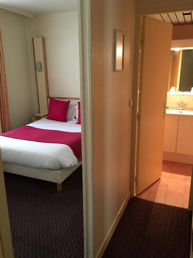 Bedroom 3, Hotel Antin Saint-Georges, Paris