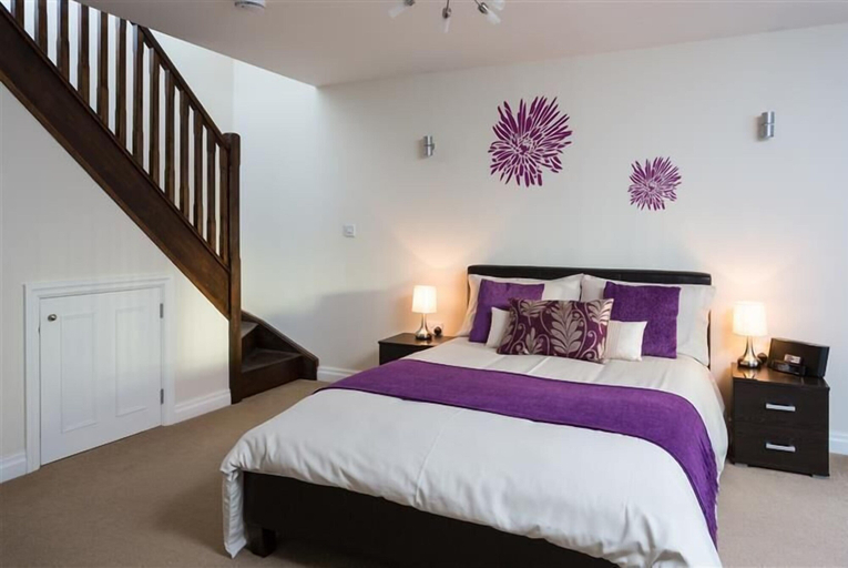 Bedroom 2, The Light Well, York
