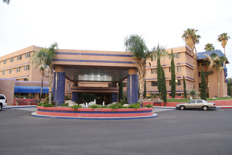 Exterior & Views 2, Ramada by Wyndham Viscount Suites Tucson East, Pima