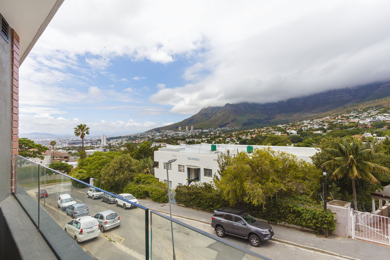 Others 5, The Cedar Unit 204, City of Cape Town