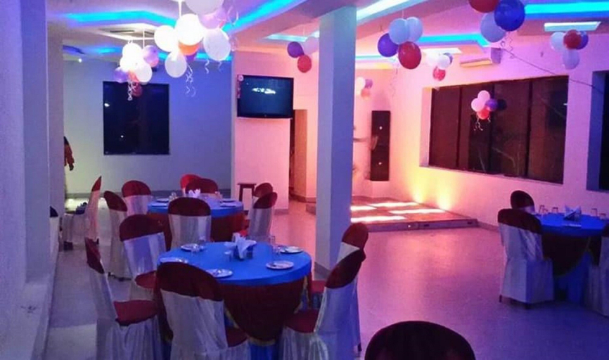 Food & Drinks 5, Kings Resort, Dhanbad