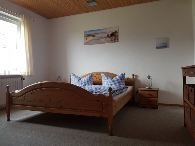 Bedroom 2, Birkenhof-Neuharlingersiel, Wittmund