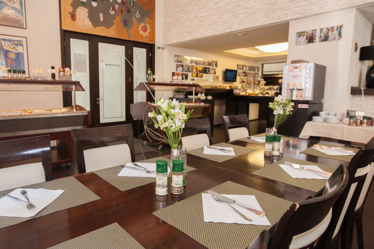 Food & Drinks 5, Europa Royale Bucharest, Municipiul Bucuresti