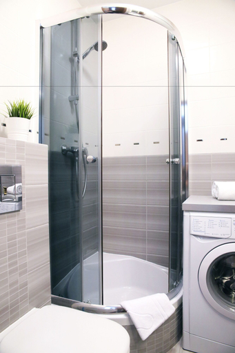 Bathroom 3, Plac Teatralny - Imaginea City Apartments, Warsaw
