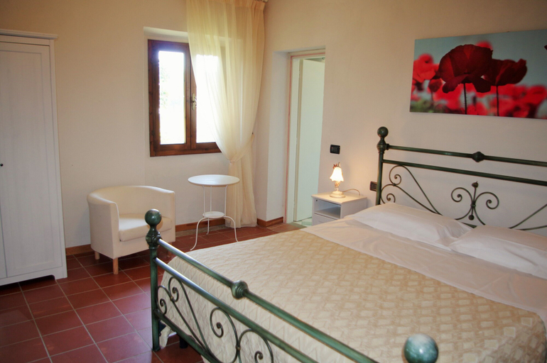 Bedroom 3, Hu Norcenni Girasole Village, Florence