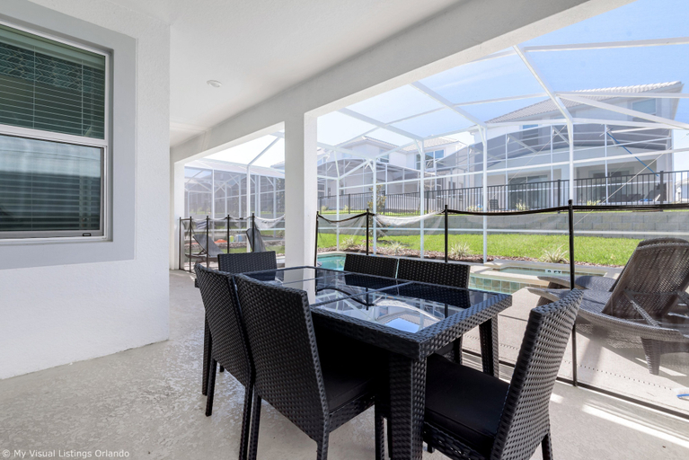 Food & Drinks 5, Amazing 6 Bedroom 5 BA Majesty Model, Osceola