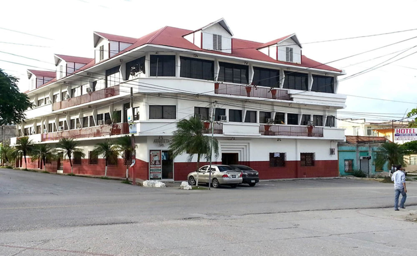 Exterior & Views, Hotel Casa Flores De Tikal, Flores