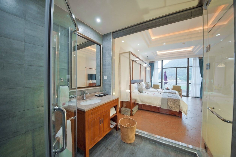 Bathroom 4, Guilin Crystal Crescent Moon Hotel, Guilin