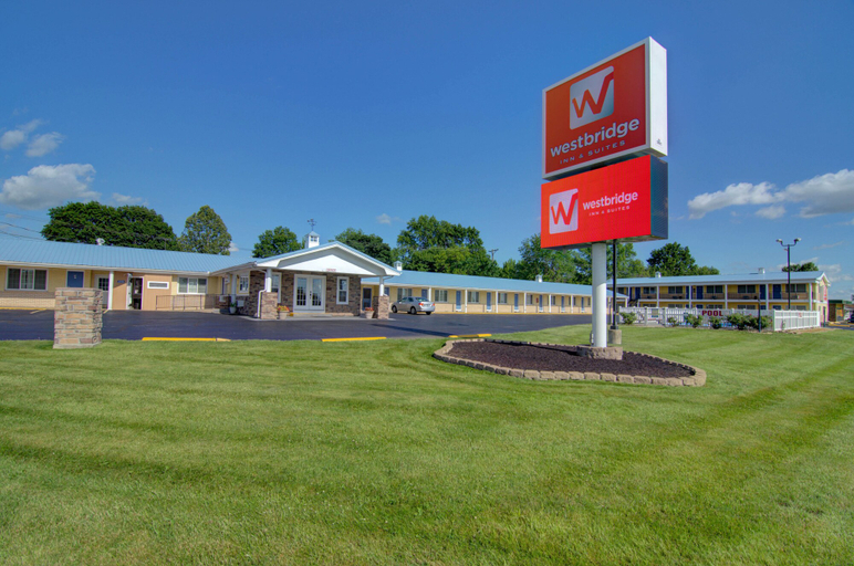 Exterior & Views 2, Westbridge Inn and Suites, Henry
