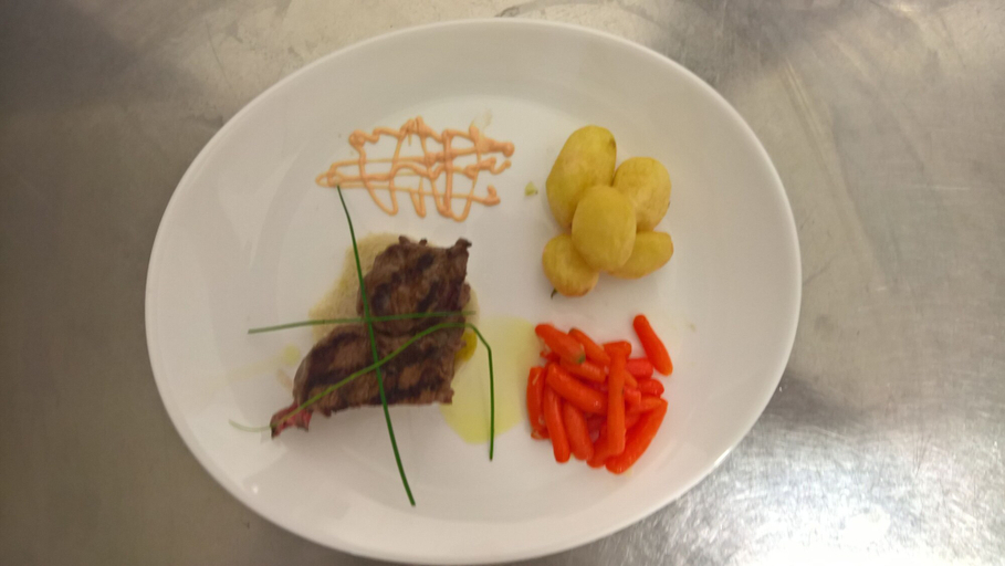 Food & Drinks 5, Albergo Serenella, Trento