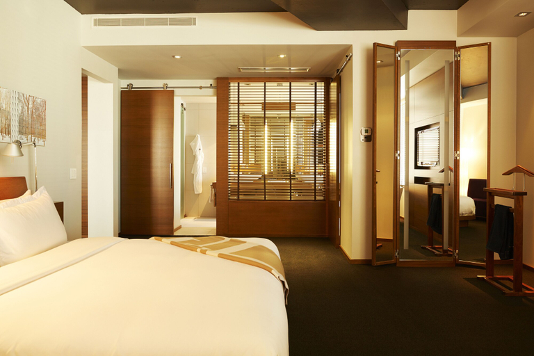 Bedroom 2, Hotel Le Germain Calgary, Division No. 6