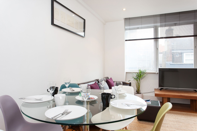 Others 5, Spacious Apartment Berwick St &Oxford St, London