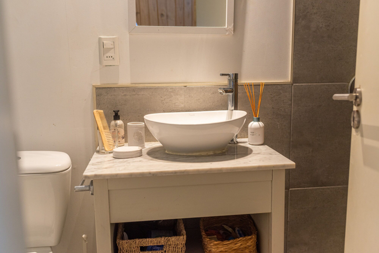 Bathroom, Las Marinas BH, Rocha