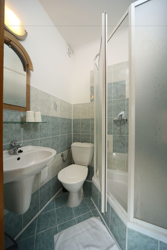 Bathroom 3, Pension Seidl, Trutnov