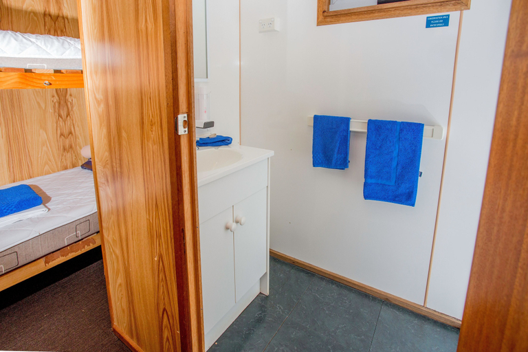 Bathroom 5, Discovery Parks - Cradle Mountain, Kentish
