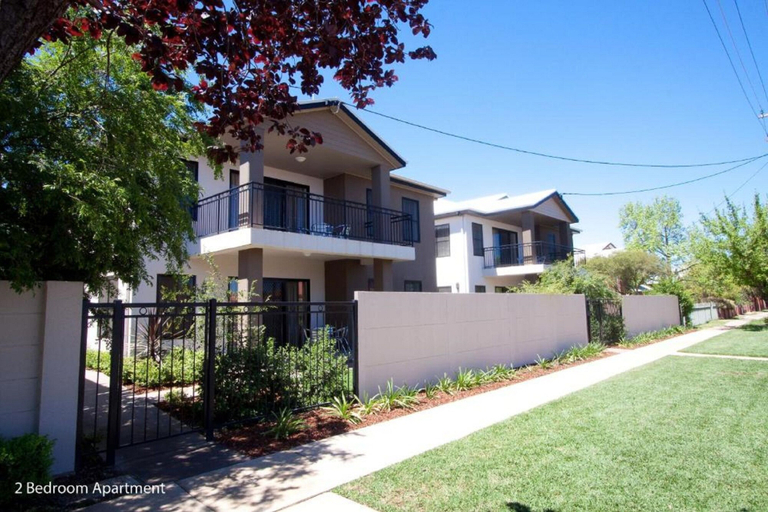 Exterior & Views 2, The Charles Boutique Hotel & Dining, Wagga Wagga - Pt A