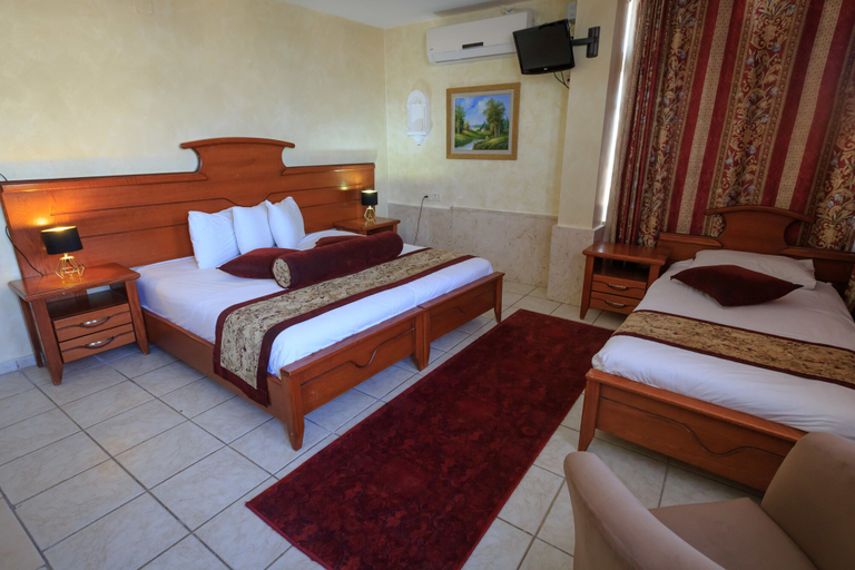 Bedroom 4, Hashimi Hotel, Jerusalem