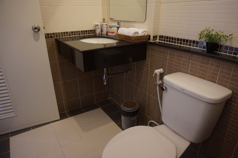 Bathroom 4, The Nine Mansion, Muang Ubon Ratchatani