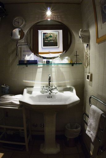 Bathroom 5, Hotel Locanda Cairoli, Rome