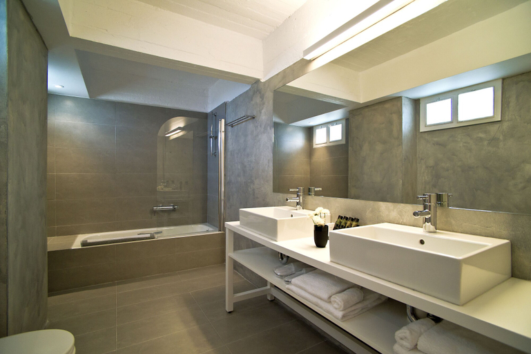 Bathroom 4, Marathon Beach Resort, Attica