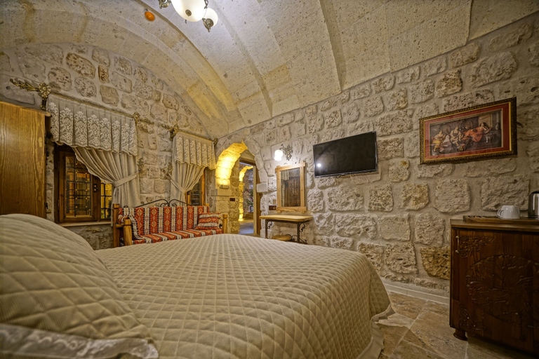 Bedroom 2, Cappadocia Cave Lodge, Nevşehir