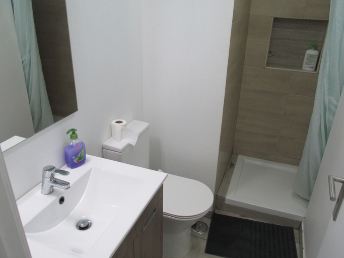 Bathroom 4, GuestHouse Marialva Park, Seixal