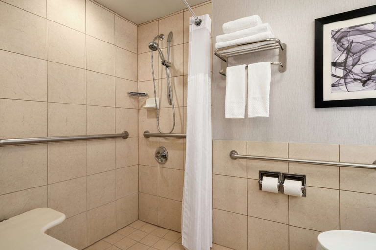 Bathroom 5, Hilton Melbourne, FL, Brevard